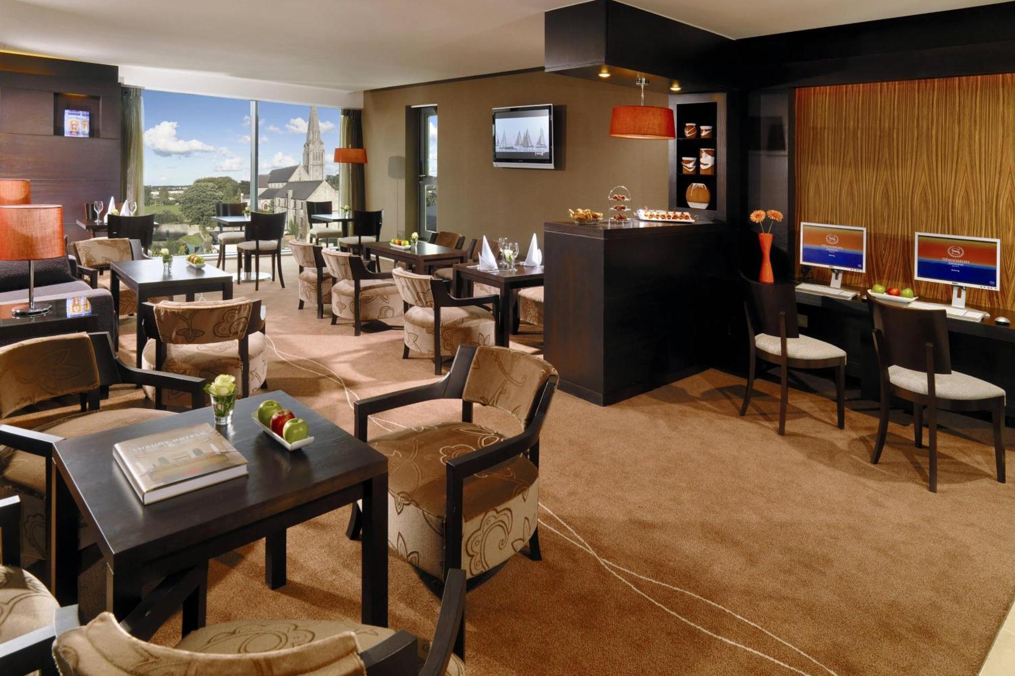 Sheraton Athlone Hotel Ngoại thất bức ảnh
