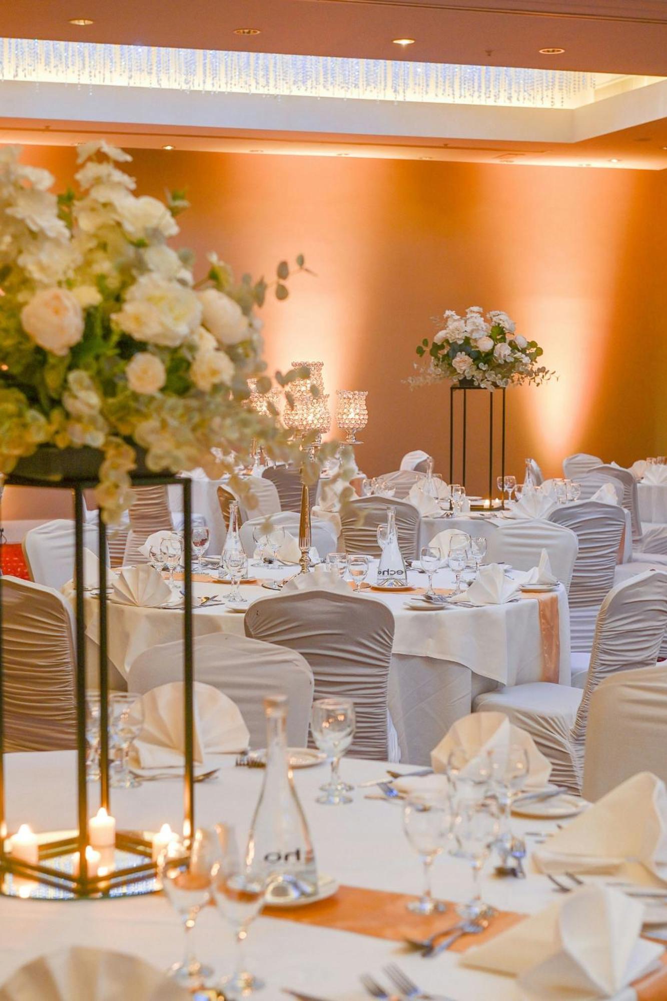 Sheraton Athlone Hotel Ngoại thất bức ảnh