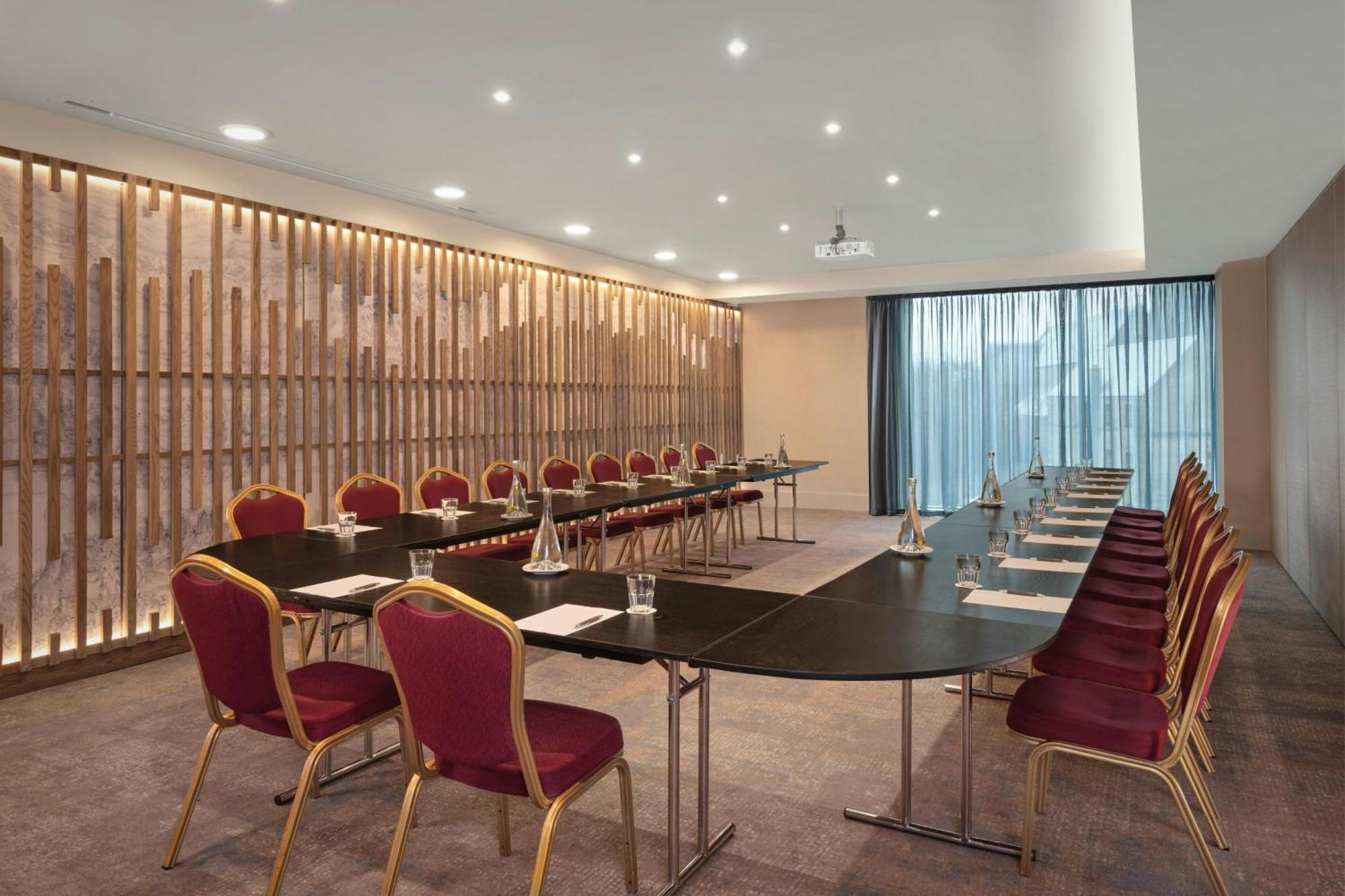 Sheraton Athlone Hotel Ngoại thất bức ảnh