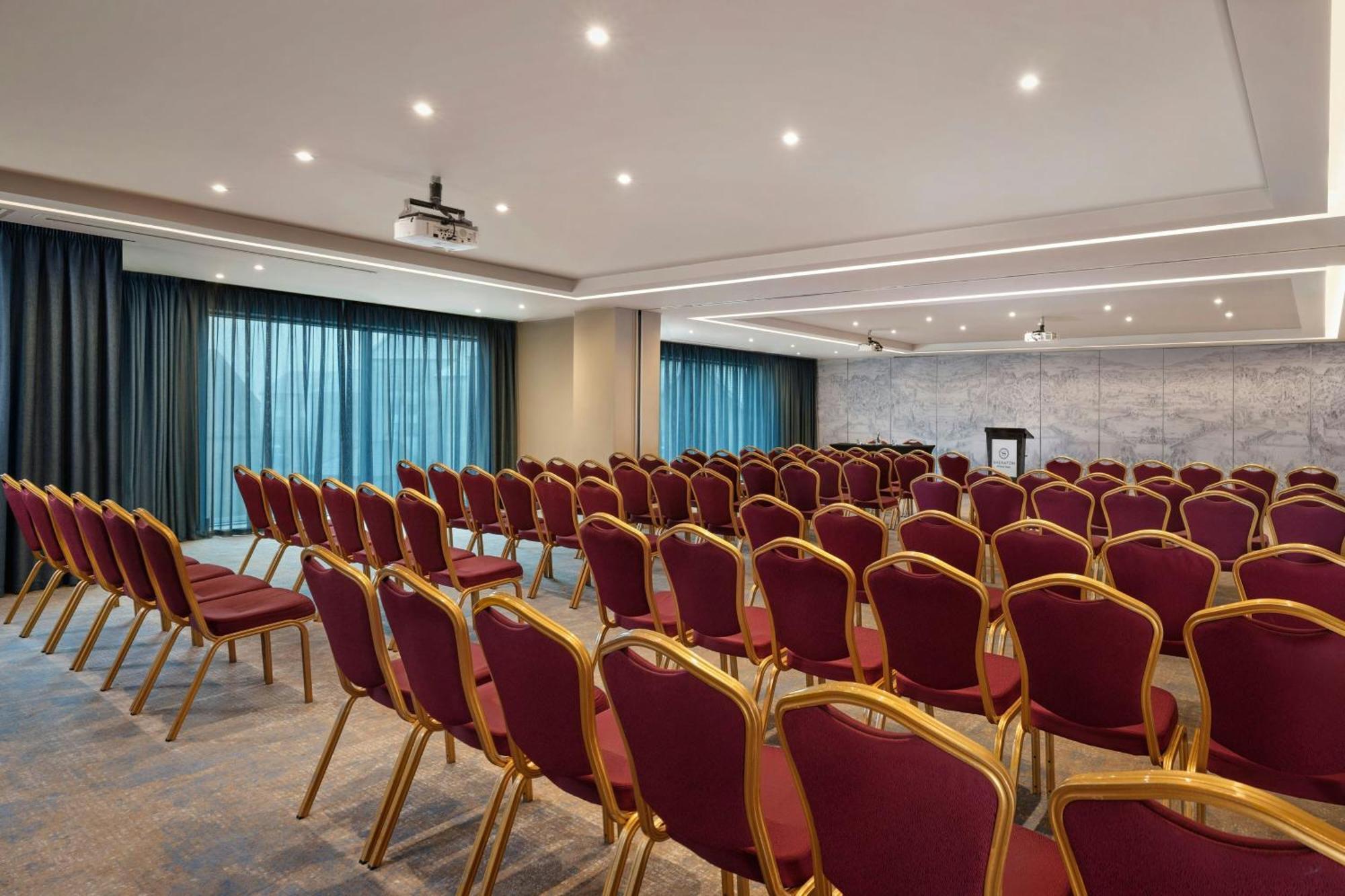 Sheraton Athlone Hotel Ngoại thất bức ảnh